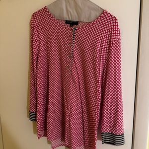 Jones New York signature size XL shirt pink checks with black stripe cuffs